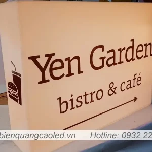 bien vay sang canh chu nhat tiem cafe Ha Noi