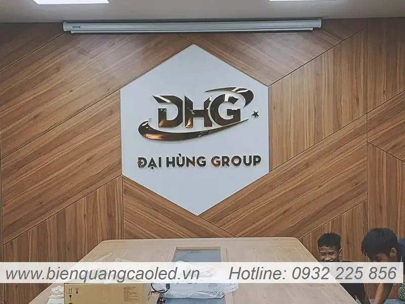 logo cong ty inox vang xuoc