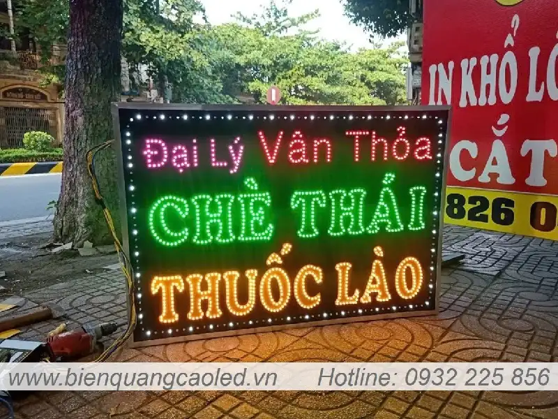 Bien vay led quang cao Bien vay led quang cao