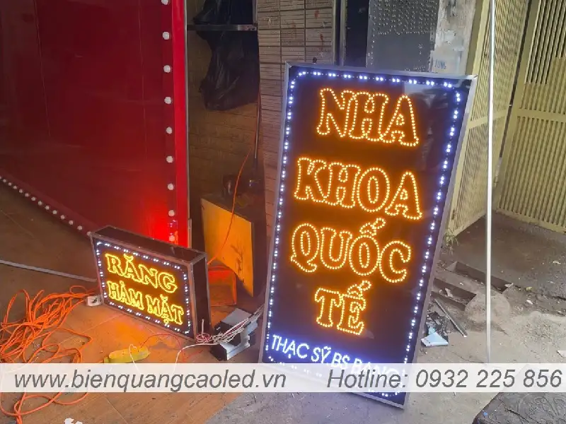 Bien vay quang cao gia re Bien vay quang cao gia re