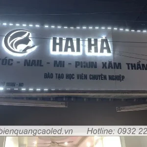 Chi phi lam bien quang cao