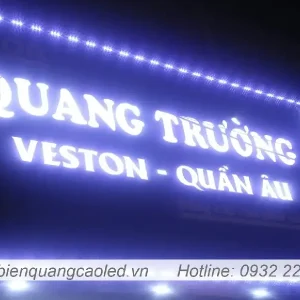 Mau bien quang cao cua hang quan ao