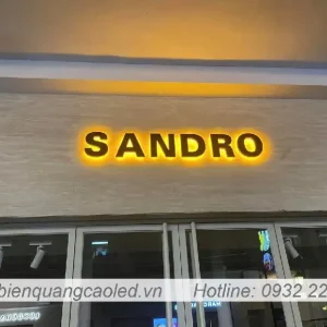 Quang cao shop quan ao