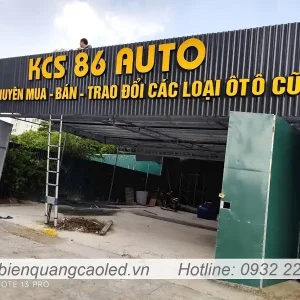 bien quang cao garage o to