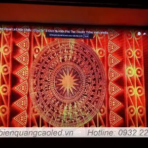 Bao gia Man hinh LED ma tran full mau P2.5
